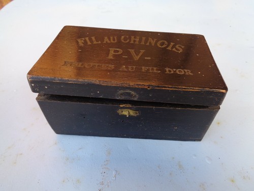 Boite ancienne fil - fil, chinois