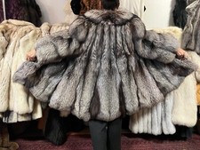 Manteau En Fourrure De Renard