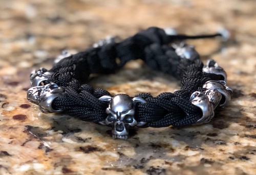 Grin skull paracord - paracord, bracelet.
