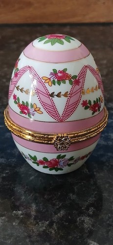 Jolie boîte forme oeuf - boîte,