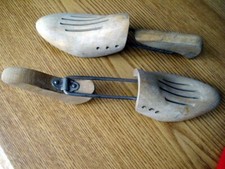 Paire d'embauchoir en bois ancien réglable (35 à 38)