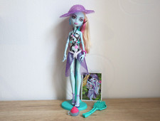 Monster high abbey bominable skull shores