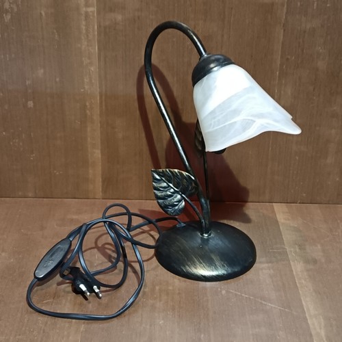 Lampe table fer tulipe - table, fer,