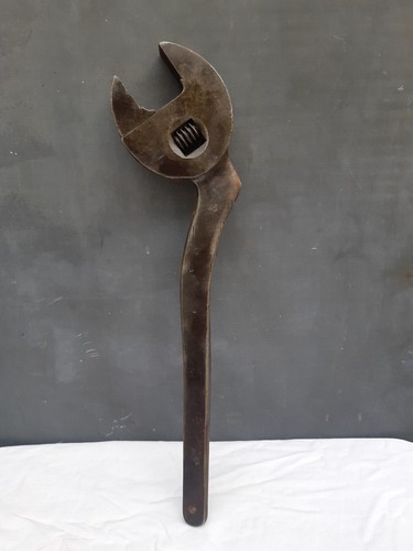 Ancienne clé molette - clé, à
