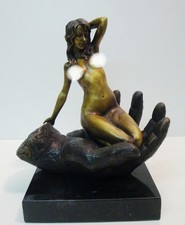 Statue Sculpture Pin-up Sexy