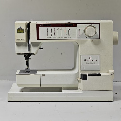 Machine coudre husqvarna - À,