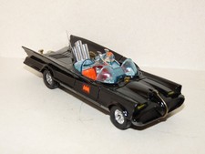 CORGI TOYS BATMOBILE 267