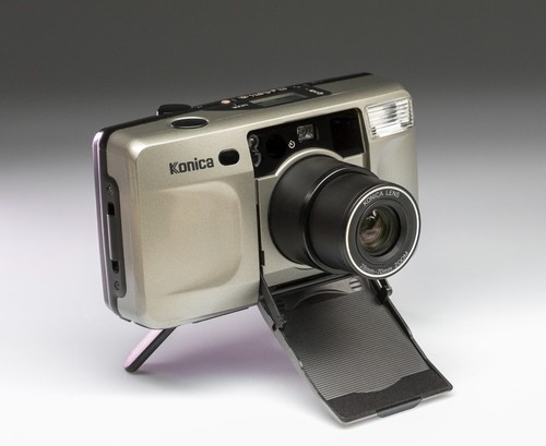 Konica big mini - big, zoom