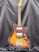 Guitare électrique FENDER