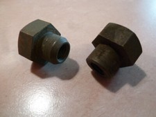 Lot de 2 Ecrous canon de 10 fixation avant moteur OCCAZ Peugeot 203 403 404 etc.