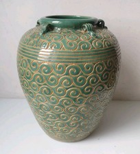 vintage vase dona vietnam bien