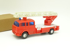 Lucky Norev 1/43 - Berliet GBK Grande Echelle Pompiers