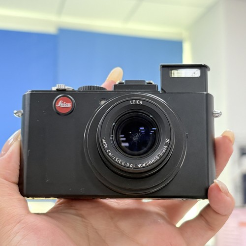 Leica lux digital camera - leica, d-lux