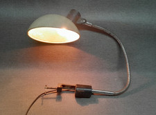 Restaurer lampe architecte - a,