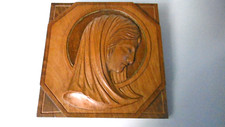 cadre bas relief soeur sculptée bois signée g.krumb 1947