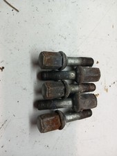 goujons roues mercedes 190E W201