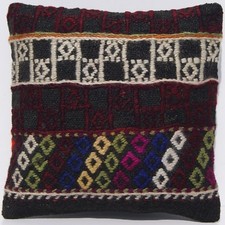 Tapis kilim turc brodé