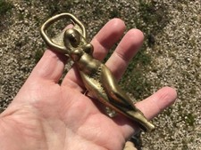 Joli ancien décapsuleur