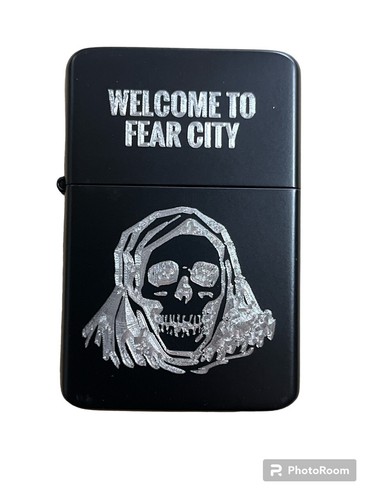 Bienvenue fear ville - À,