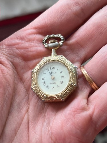 Montre pendentif col kiple - de,