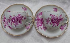 Lot de 2 tasses et soucoupes