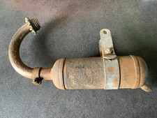 Pot silencieux coude support