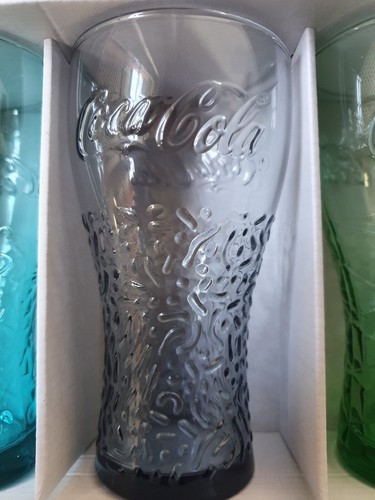 Verre 2019 gris 1990 - 2019,