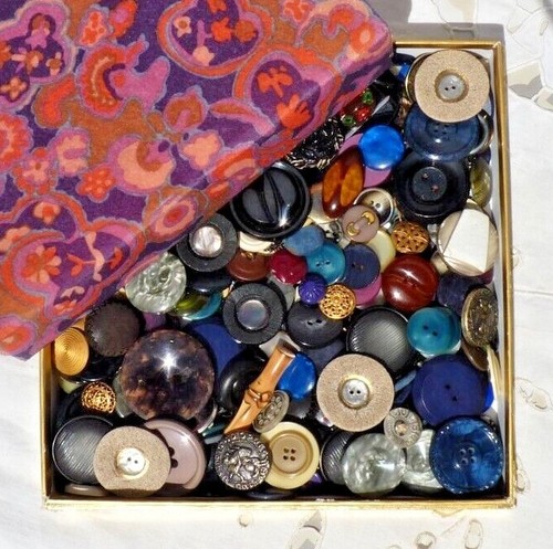 Lot vrac boutons vintages - boutons,