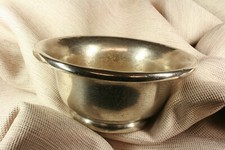 Bol de coiffeur en laiton