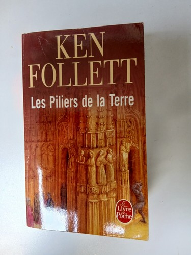 Les piliers terre - les,