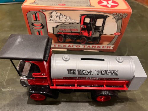 Mack truck texaco 1910 - truck,