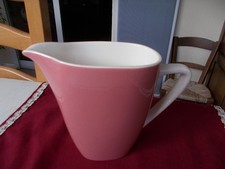 Ancienne cruche, pichet