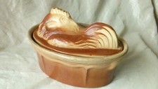 ANCIENNE TERRINE EN TERRE CUITE COUVERCLE POULE OU COQ*