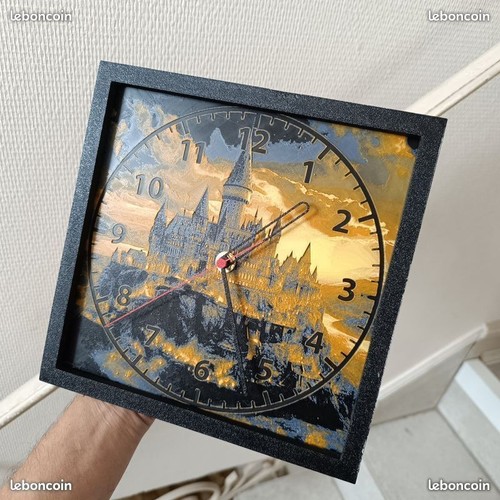Cadre horloge murale château - cadre,