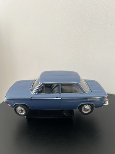 Voiture miniature revell 18 - voiture, 1:18