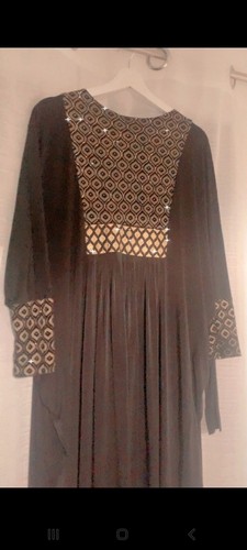 Traditional black abaya robe - abaya,