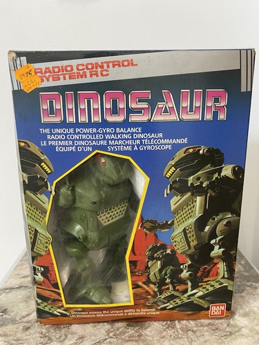 Rare walking dinosaur robot - walking,