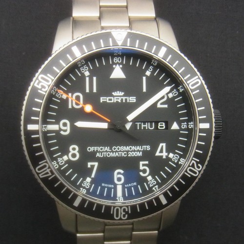 Montre officielle fortis - montre,