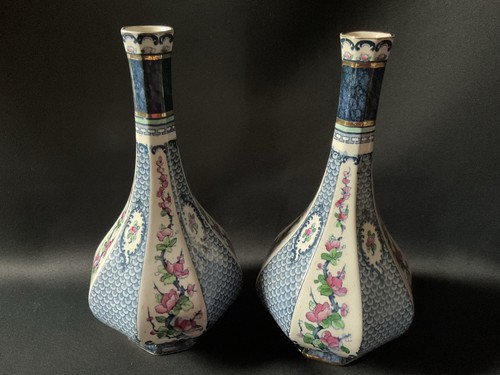 Paire vases anglais anciens - de,