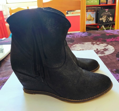 Jolies bottines compensées - jolies, en