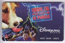 DISNEY PARIS PASS CARTE / CARD .. ADULTE CHIEN CINEMA  SPEOS 99/02/HOA S/N° NEUF