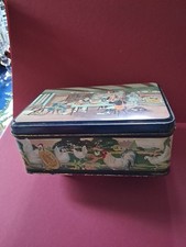 Ancienne boite en fer à