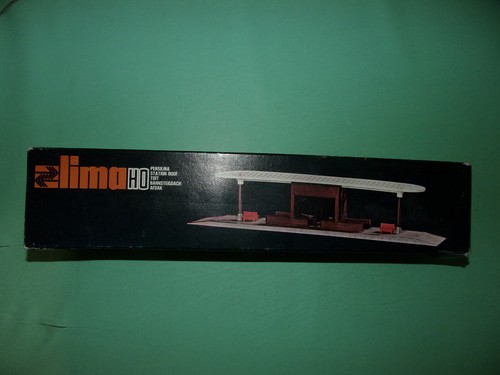Lima station platform model - station,