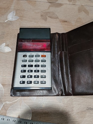 Ancienne calculatrice - ancienne,