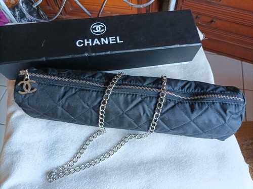 Parapluie pliant chanel neuf - parapluie,