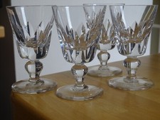 SAINT LOUIS 4 ANCIENS VERRES A APERITIF EN CRISTAL MODELE JERSEY 10,2 cm signés