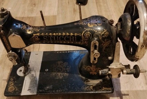 Machine coudre ancienne - machine, à