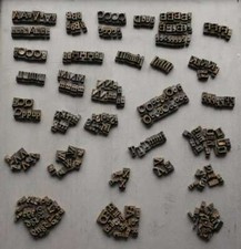 Lot de caractères à dorer