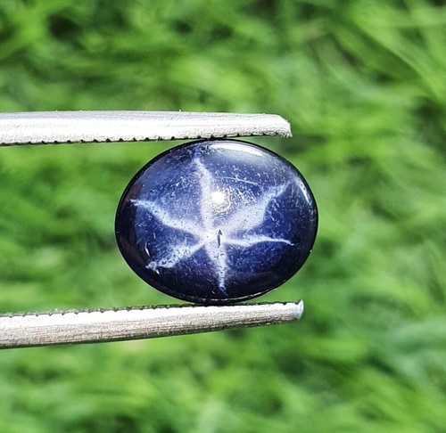 Cabochon ovale saphir - , étoile