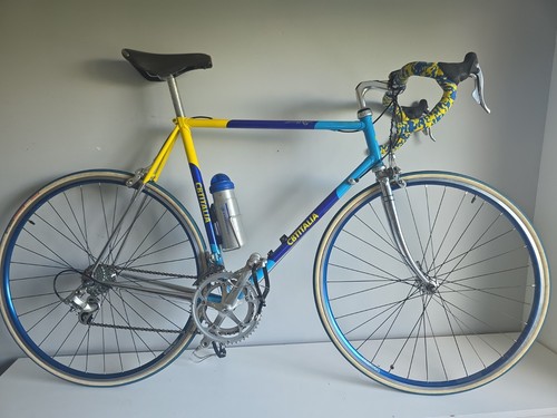 Vélo course artisanale - vÉlo,